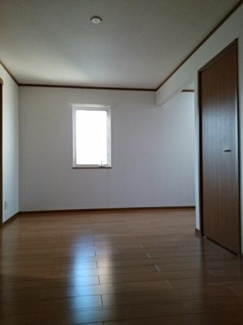 【居間・リビング】 | ラルジュ余戸　Ｂ