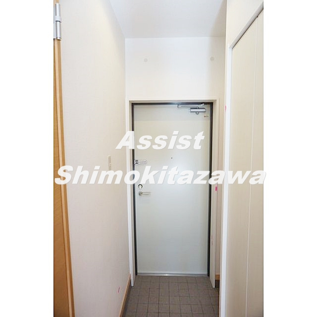ベルク経堂壱番館の玄関|※同物件参考写真です