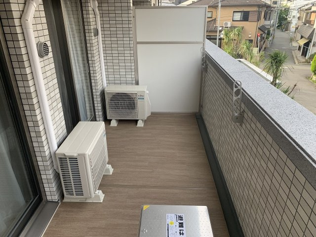 プレジオ豊中のバルコニー