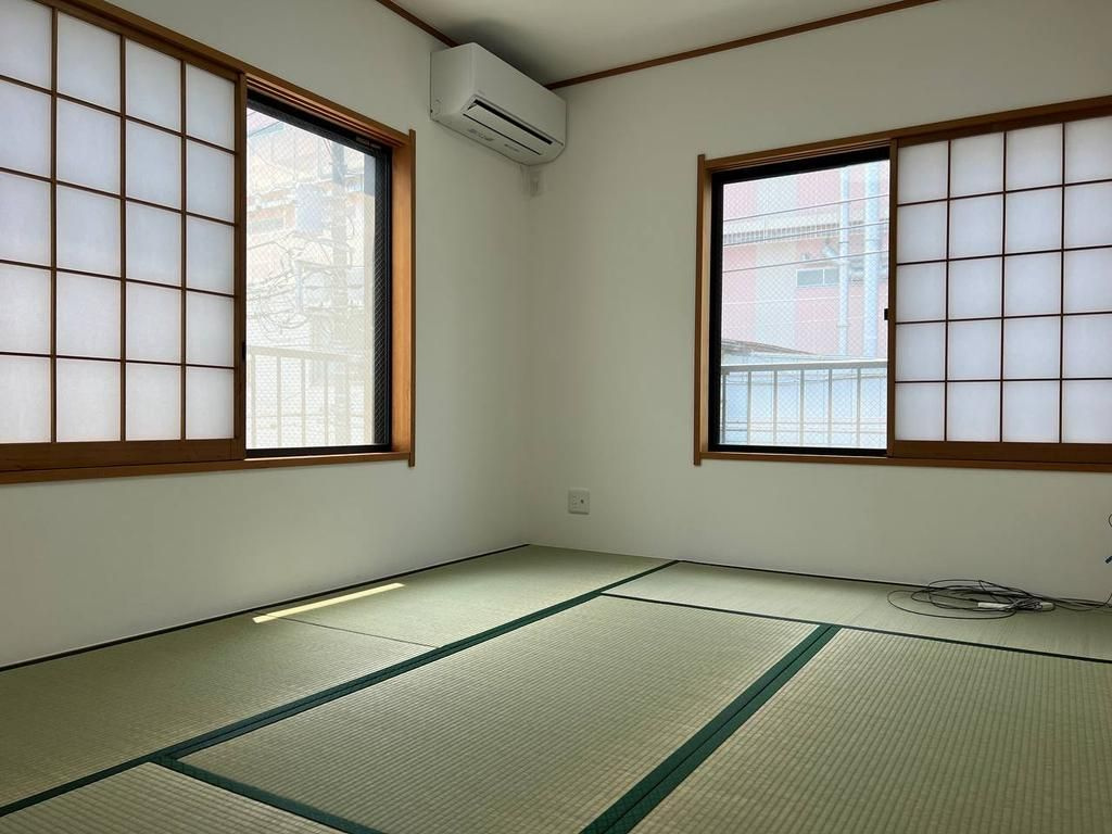 戸建 荒川区東尾久５丁目の和室|現地ご見学希望・資料請求などお気軽にお問い合わせ下さい！
03-5990-5201