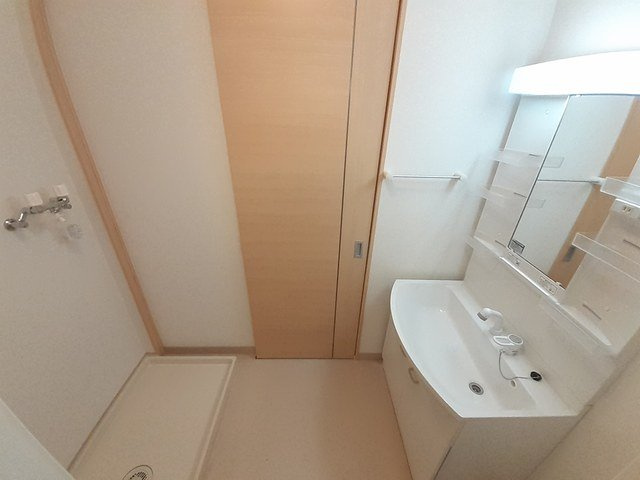 アリ・ビラⅡの洗面所|忙しい朝には欠かせない洗面所です