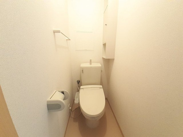 アリ・ビラⅠのトイレ|コンパクトで使いやすいトイレです