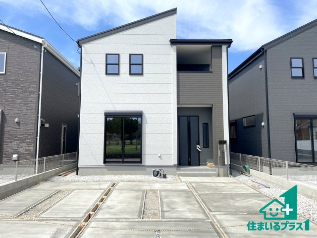 ★彦根市西今町　第5期　新築一戸建ての外観|お客様に長く安心して住んでいだだける事にこだわった家づくり！住んでからのアフターサービスにもしっかりと取り組んでいます！