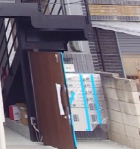 市川市田尻４丁目のアパートのエントランス