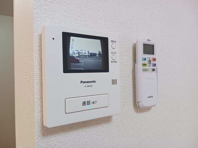 クレア・ド・ルーンのセキュリティ