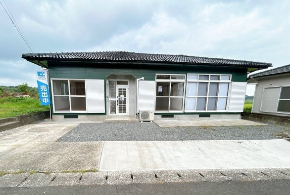 曽於市末吉町二之方の中古一戸建