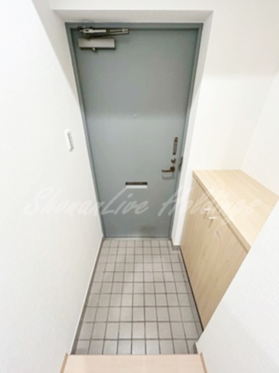 藤沢市藤沢の賃貸マンションの玄関