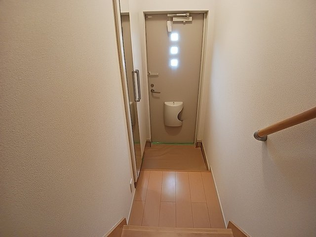 サンフラワーの玄関|明るい玄関です