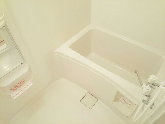 ミラージュＡの浴室|きれいなお風呂です