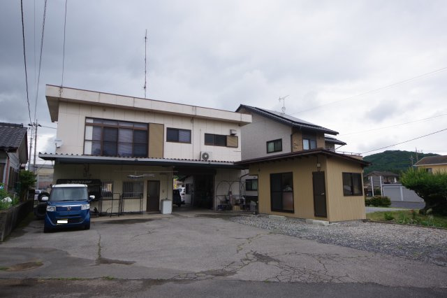 宇都宮市徳次郎町　事務所の外観