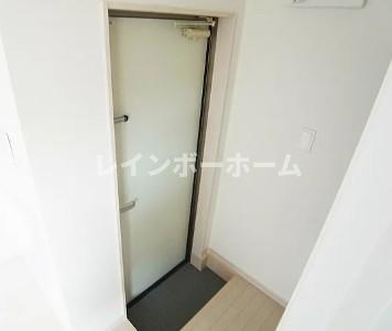 ノーザンロード綾瀬の玄関|※別部屋参照写真となります。