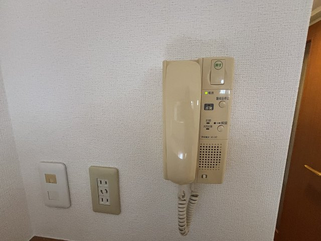シャルヌーブの内装