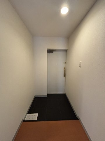 シャルヌーブの玄関