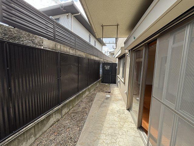 シャルヌーブのバルコニー