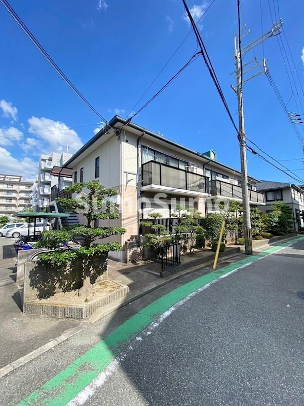 カーサ・オクムラの外観