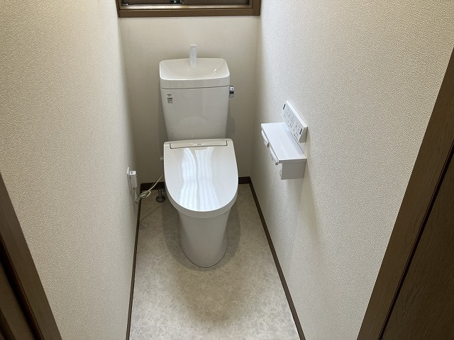 谷町7丁目貸家のトイレ