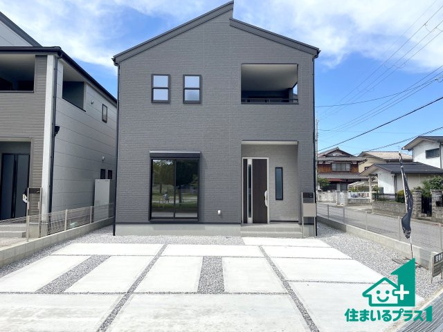 ★彦根市西今町　第5期　新築一戸建ての外観|お客様に長く安心して住んでいだだける事にこだわった家づくり！住んでからのアフターサービスにもしっかりと取り組んでいます！