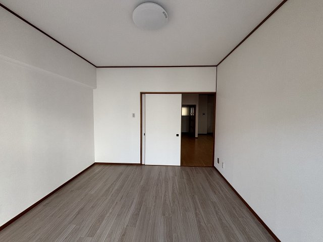 刀根山ガーデンハイツの寝室