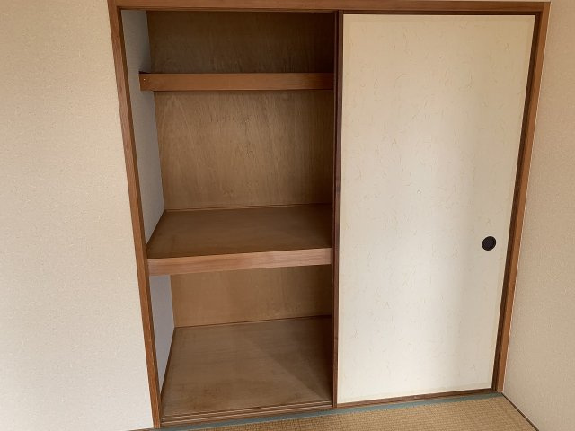 ドムールコスモス西豊中の収納