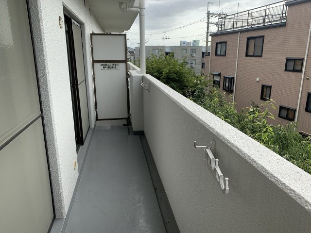 ドムールコスモス西豊中のバルコニー