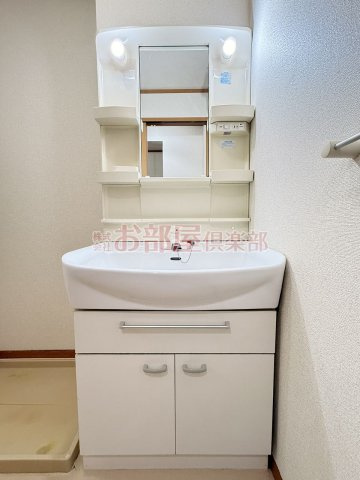 グレースなごみBの洗面所|広い洗面スペース