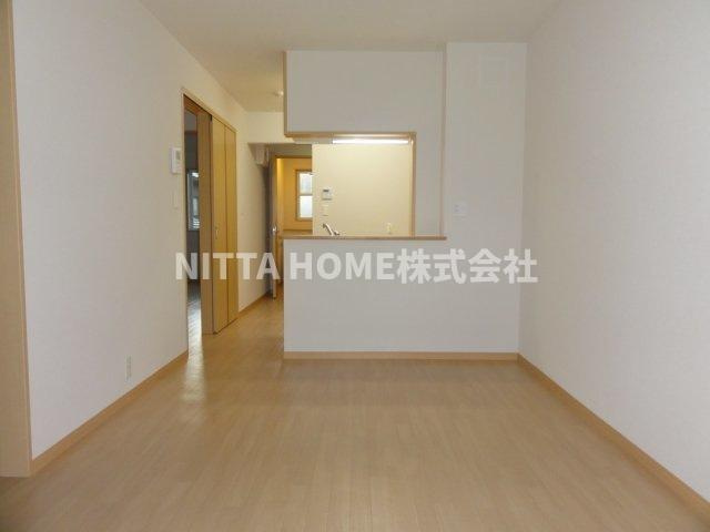 エスポワールの居間・リビング|全室フローリング２ＤＫのお部屋です＊
