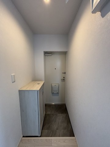 フェザー豊中マンションの玄関