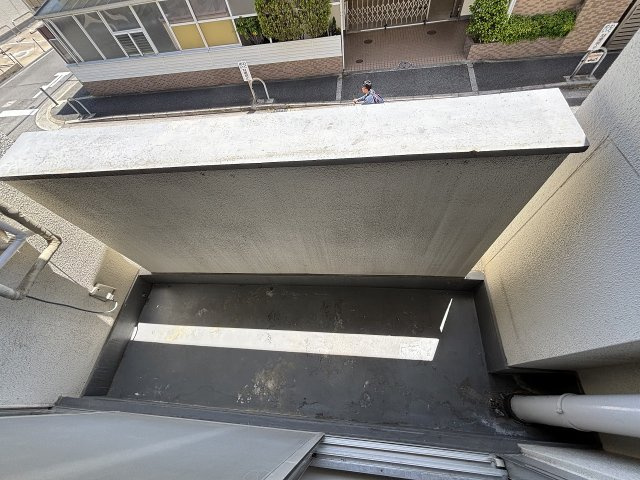 フェザー豊中マンションのバルコニー