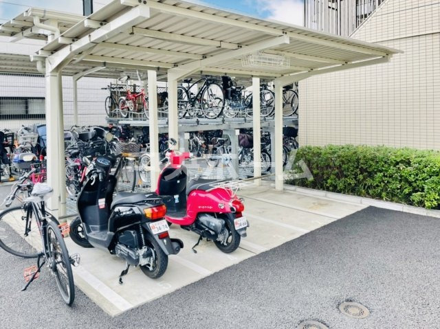 アンビシャス小岩の駐車場|【バイク置場】最新の空き状況や費用などの詳細は担当スタッフまでお問い合わせください。