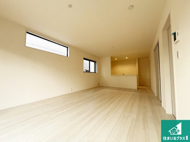 彦根市西今町　第5期　新築一戸建ての前面道路含む現地写真|周辺は落ち着いた街並みの住宅地！子育てがしやすい住環境です！まだ未完成ですが、現地でしかわからない事もございます。是非一度ご覧ください。