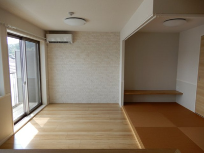 【居間・リビング】 | ヴィラソレーユ古曽部町