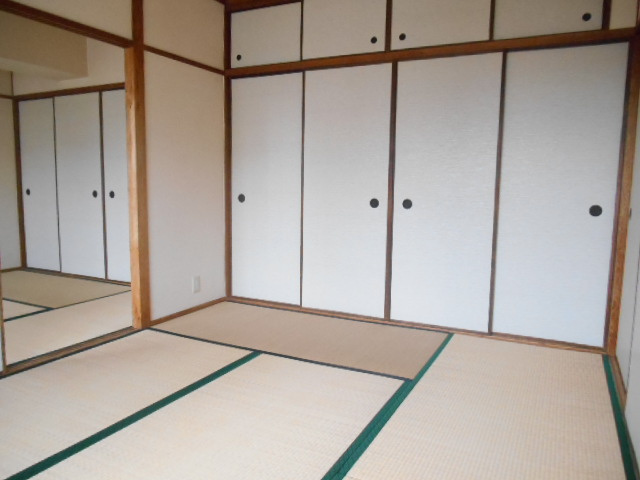 中村マンションの内装