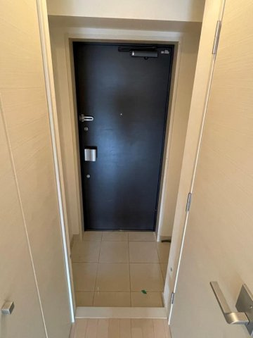 レジオス本所吾妻橋の玄関