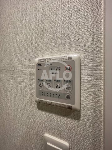 スプランディッド江坂駅前の洗面所|スプランディッド江坂駅前　浴室乾燥機