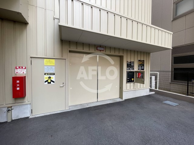 スプランディッド江坂駅前の駐車場|スプランディッド江坂駅前　駐車場
