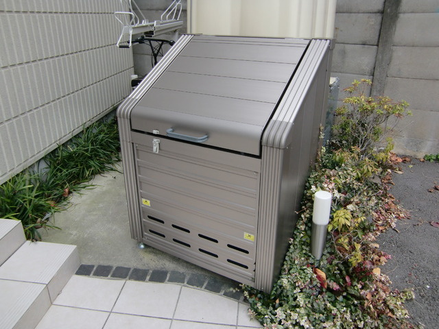 ファミール北沢のその他共用部分|★ゴミストッカー★