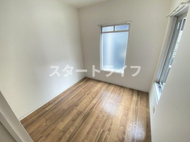 大阪市淀川区野中北１丁目の賃貸マンションの居間・リビング