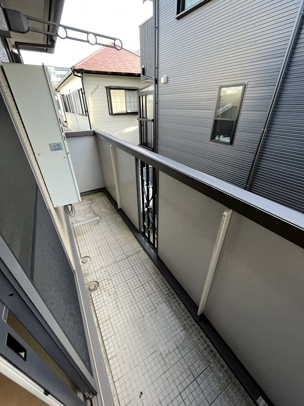 QUATRE　FEUILLES向日町のバルコニー