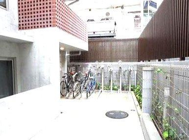 【駐車場】ウェルスクエアイズム初台