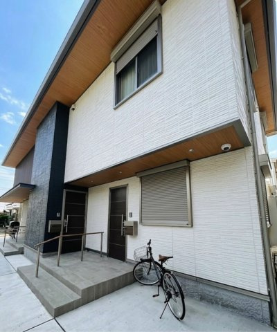 Urban Suites Kunitachiのエントランス