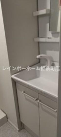 カインドネス金町の独立洗面台