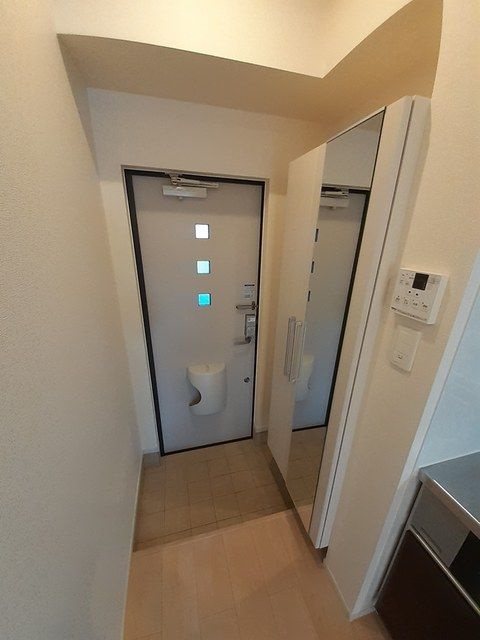 フェリーチェⅡの玄関