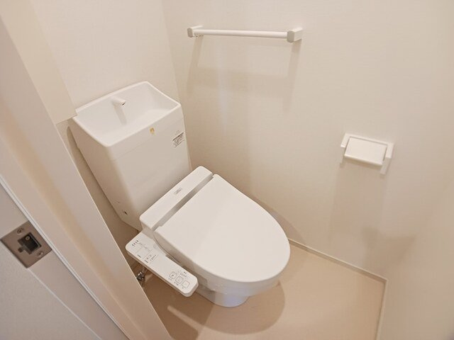 【トイレ】 | 仲介手数料無料！初期費用最安！桜ガルデンⅠ | コンパクトで使いやすいトイレです