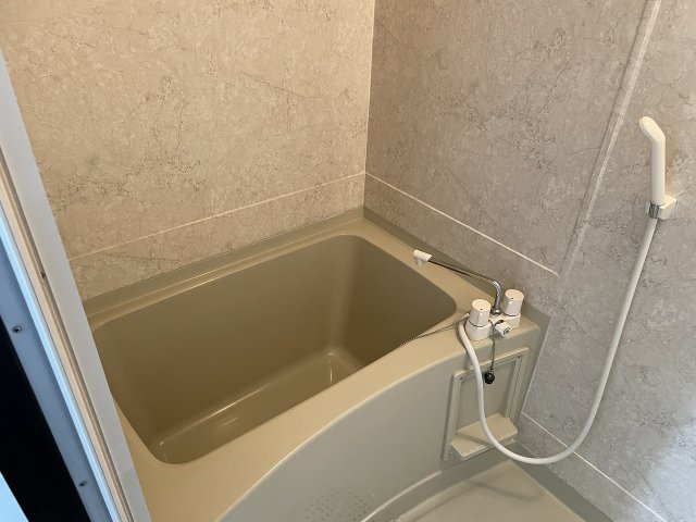 コスモハイツ上野の浴室