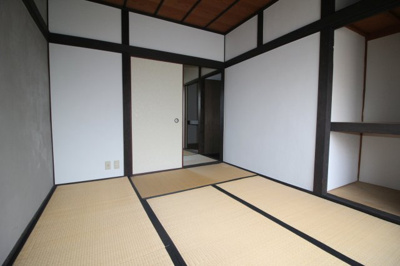 【和室】 | 箕面市西小路4丁目テラスハウス