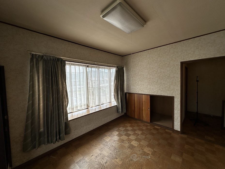中古住宅　岩崎の洋室