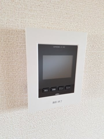ルミエールＮのセキュリティ|★ＴＶモニター付きインターホン★