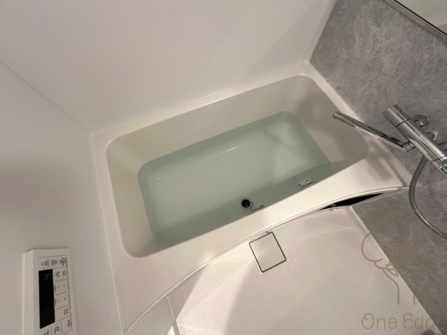 スプランディッド梅田WESTの浴室