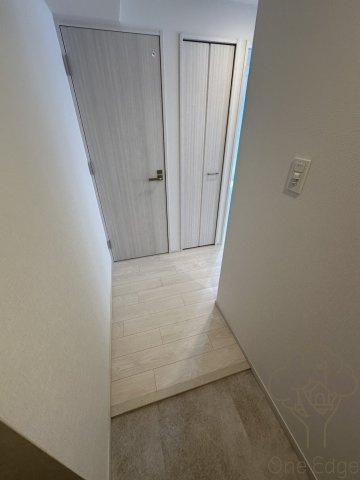 スプランディッド梅田WESTの玄関