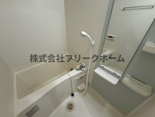 武蔵野市吉祥寺北町４丁目の賃貸マンションの浴室